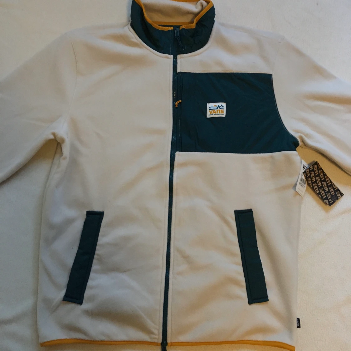 Oanvänd Vans Flis L  - 90