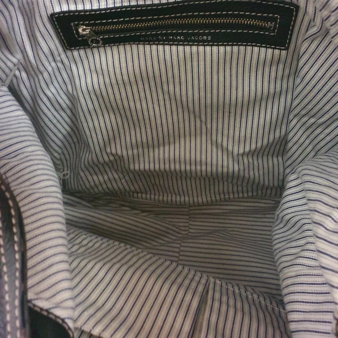 Marc by Marc Jacobs skinnväska - 91