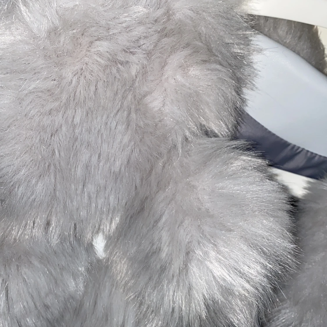 Faux fur väst - 90