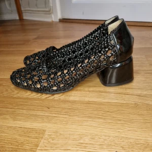 Rotting ballerinas 37 - Använda en gång.