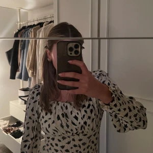 Topp från chiquelle - Supersöt fetstopp från chiquelle, använd en/två gånger bara. Kan såklart användas till vardags också! 