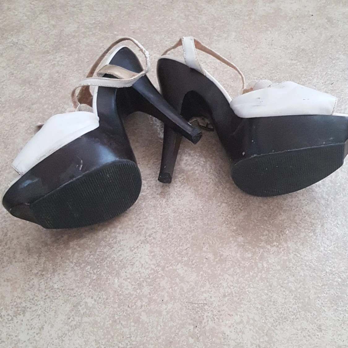 Högklackat strl 38 - 91