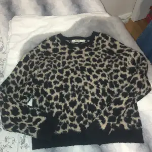 Jättefin leopard tröja!😍