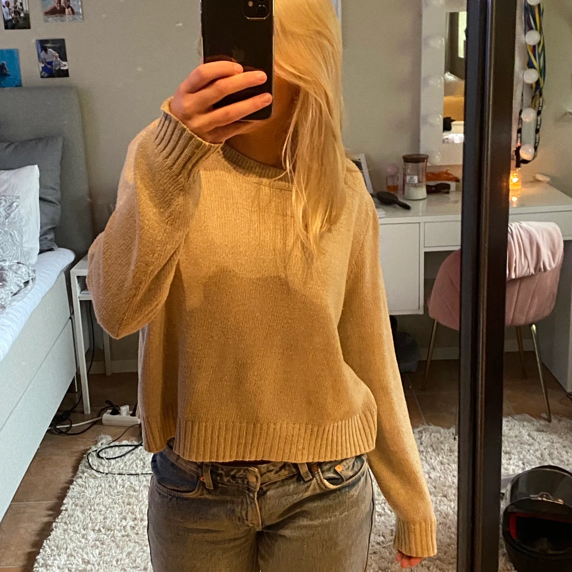 Beige stickad tröja storlek m - 90