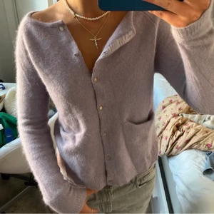 day birger et mikkelsen - Super söt kofta från day birger et mikkelsen. Köpt på Plick men tyvärr för liten för mig. 