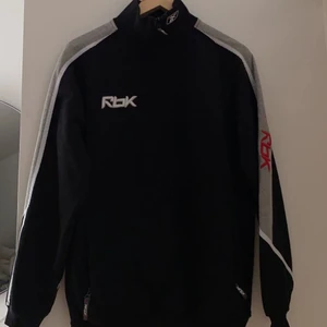 Reebok tröja - Storlek S (oversize) Vintage men bra skick