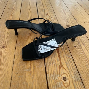 Klackar - Oanvända klackar från hm! 