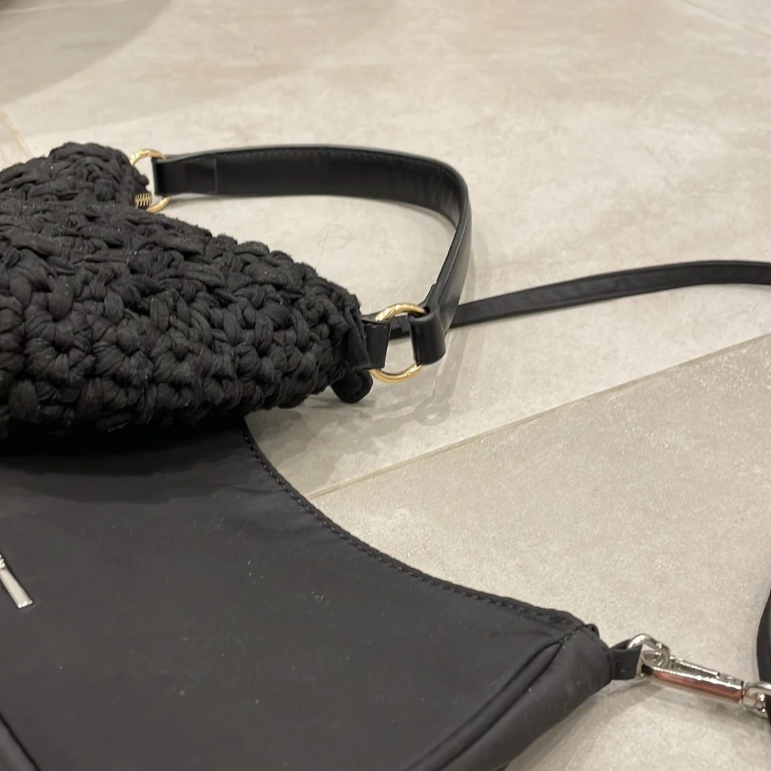 Två stycken väskor från topshop och bershka - 91