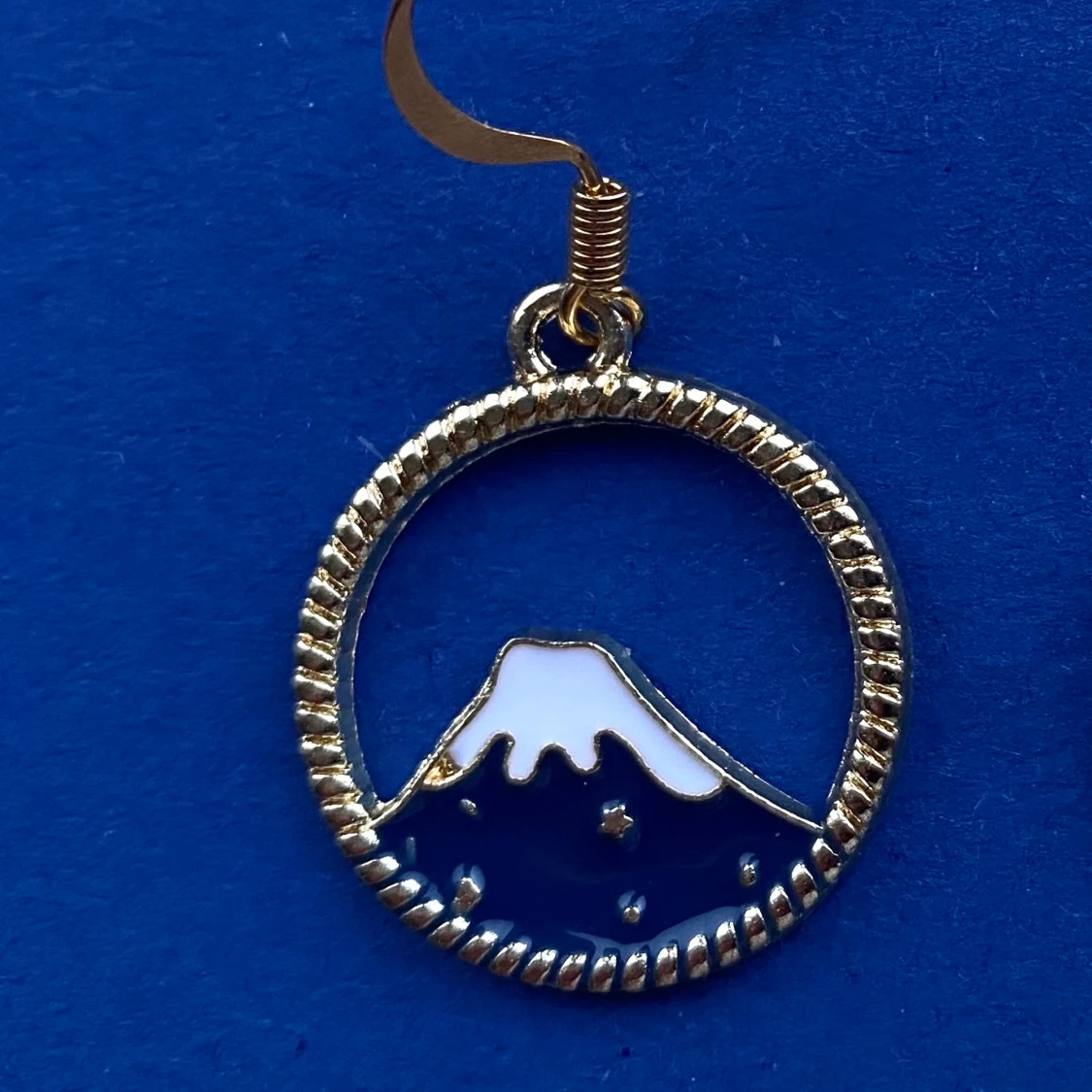 Fuji örhängen 🗻🗻 - 90