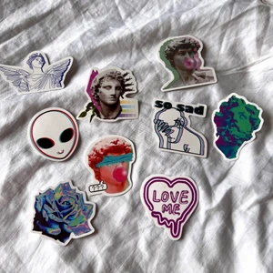 Klistermärken  - Säljs som ett paket ✨🙌🏼 