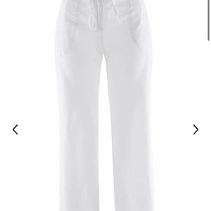 BONPRIX LINNEBYXOR 36/38 - Jag SÖKER dessa linnebyxor från bonprix i storlek 36 eller 38, de är slut på hemsidan. Hör gärna av dig om du eller någon du känner säljer💗