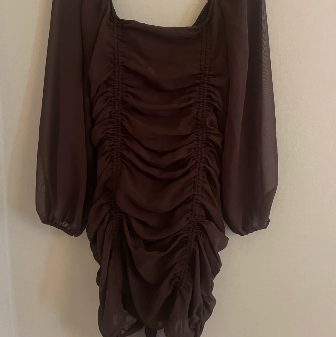 Brun klänning  - 90