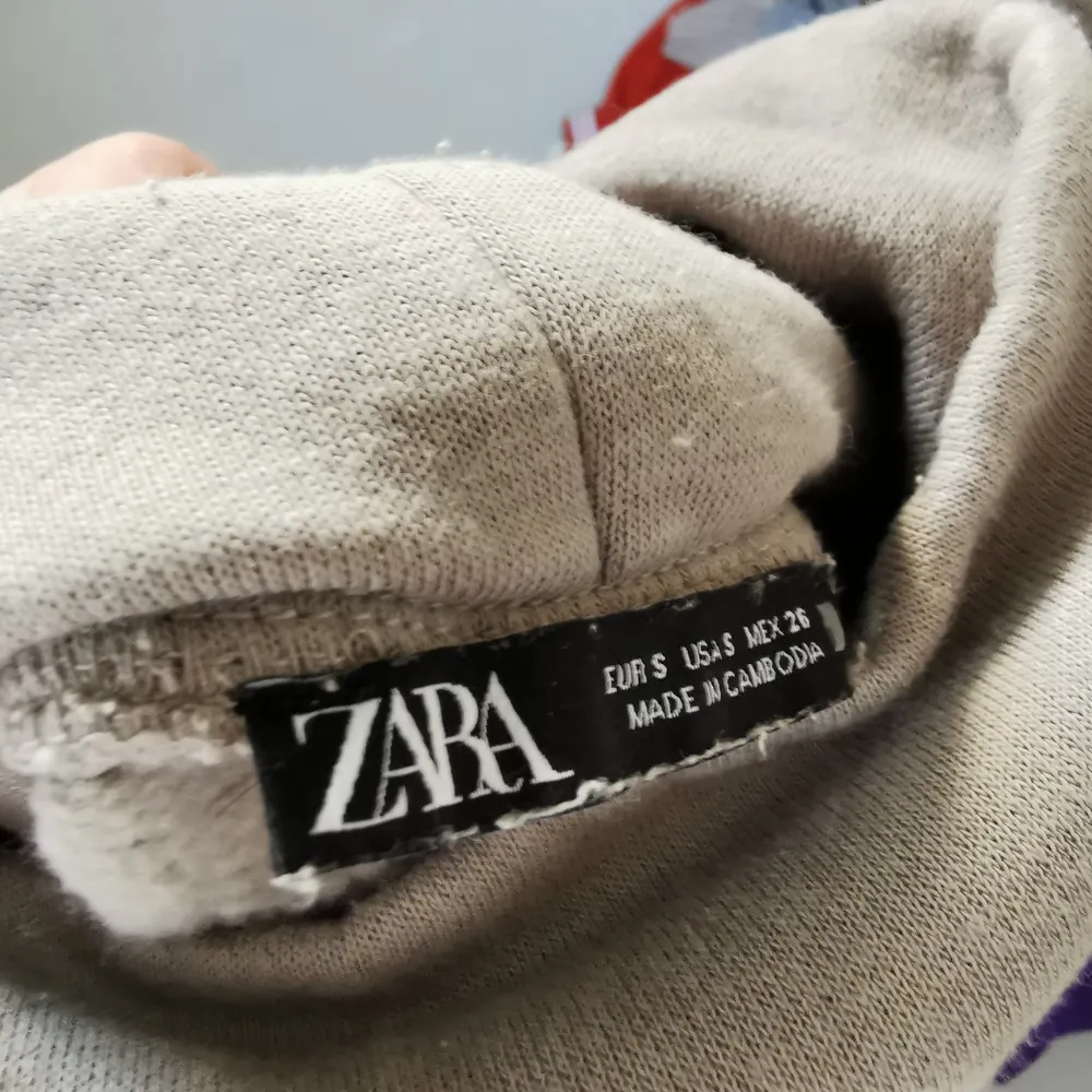 Polo tröja från Zara strl S. . Tröjor & Koftor.