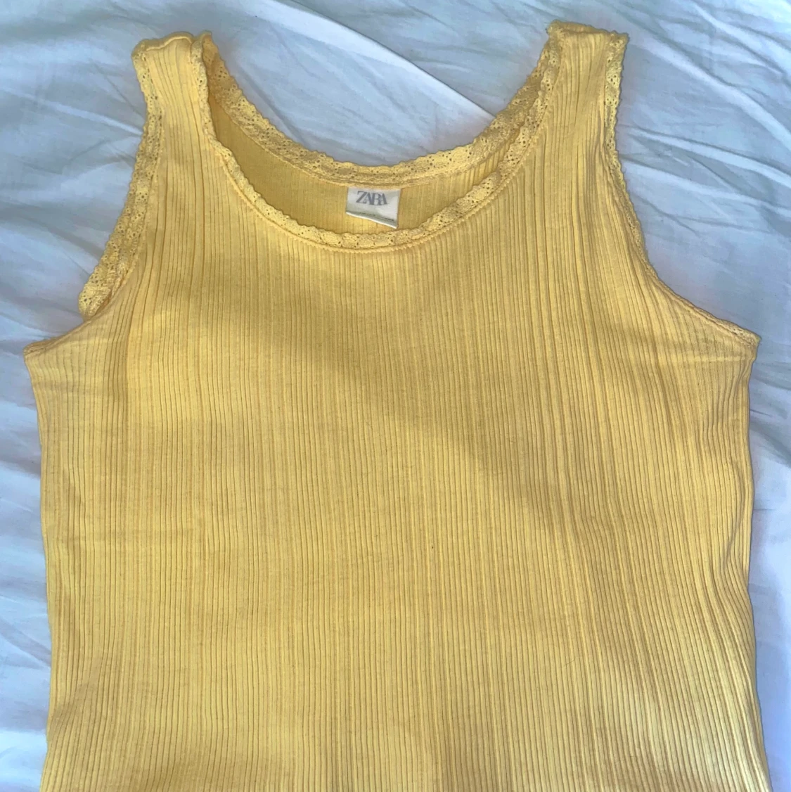 Gult somrigt linne - 90