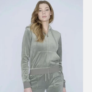 Juicy - Juicy kofta nyskick använd ca 3 gånger