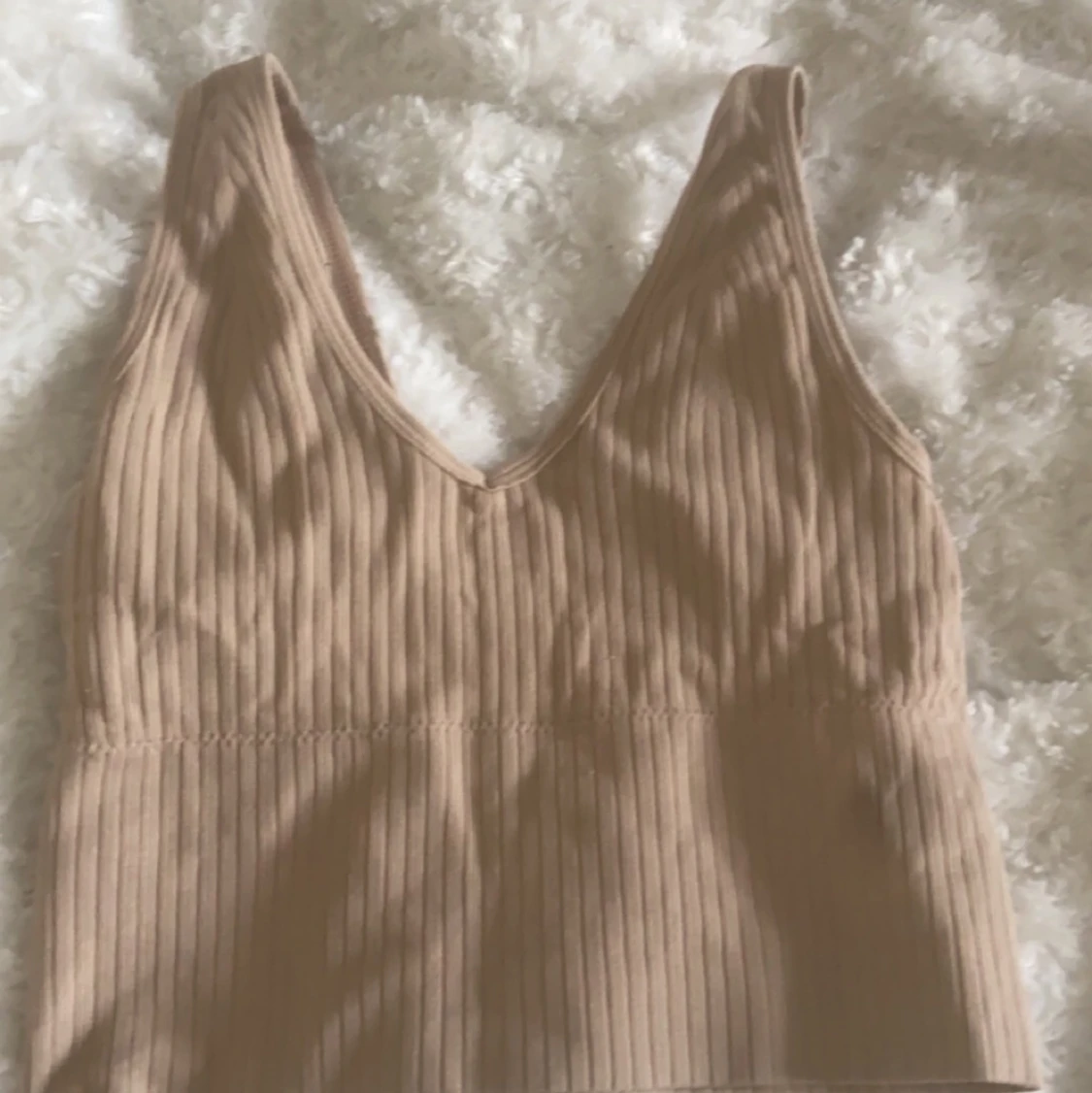 Söt beige topp - 90