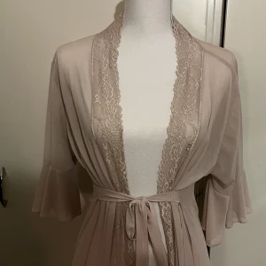 dressing gown - Bra skick!