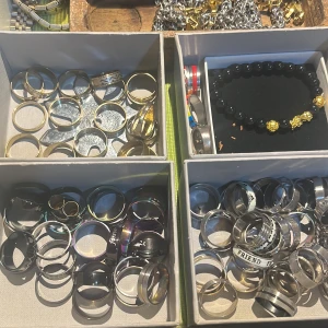 Rostfrittstål, ringar  - Ringar i storlek 11/12, desto fler—> desto billigare:)