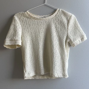 Blus - Super fin blus som nästan aldrig är använd!