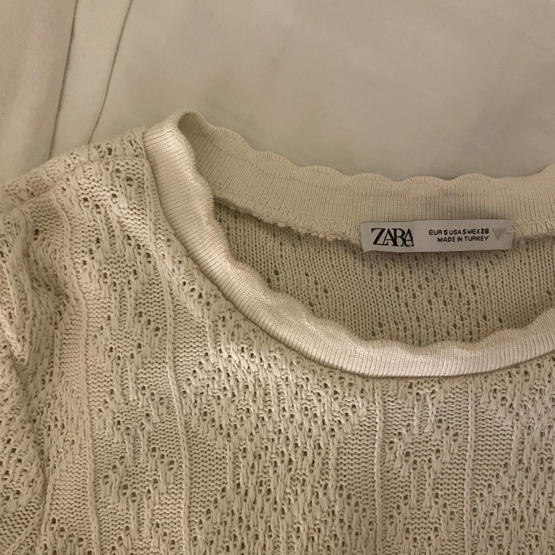 Zara stickad t-shirt - 91