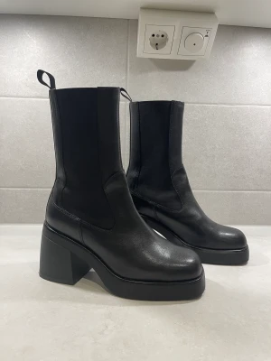 Vagabond boots 37  - Vagabond boots storlek 37. Använda fåtal gånger. Kan mötas upp i Malmö eller Göteborg. 