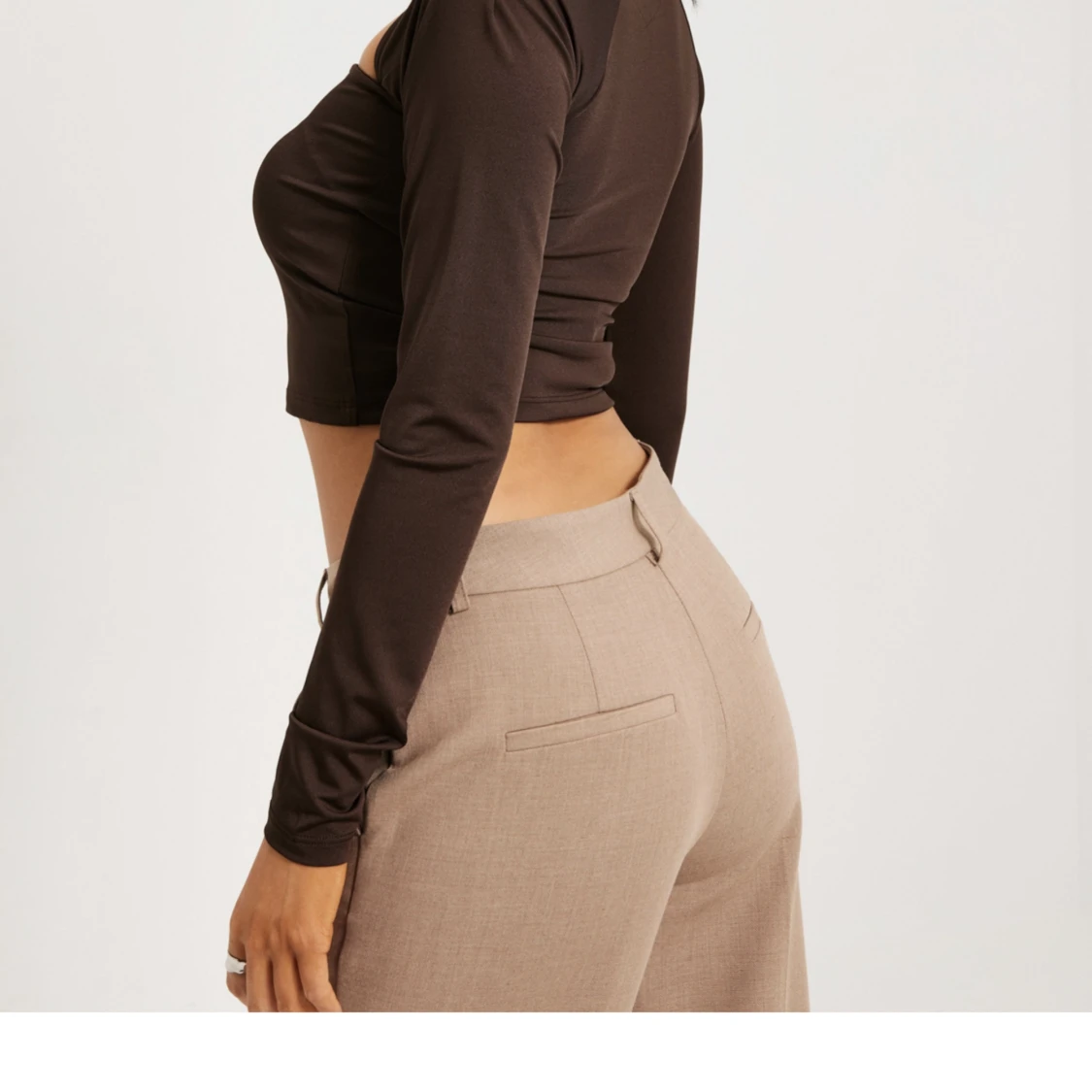 Square Top Nelly - 90