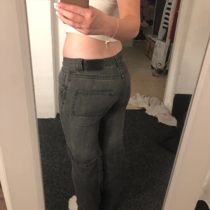 Söta jeans  - Säljer då de är för små för mig💕💕bra skick!