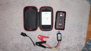 Starthjälp utrai 2000A - Starthjälp i nyskick Model: jstar one 2000 a Nypris 2100 Mitt pris 1000