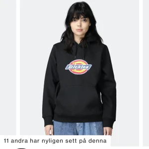 Hoodie - Helt ny aldrig använda morsan råka beställa  