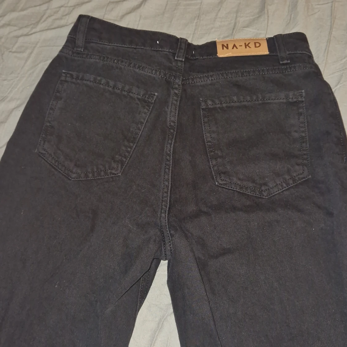 Nakd jean med Slits - 91