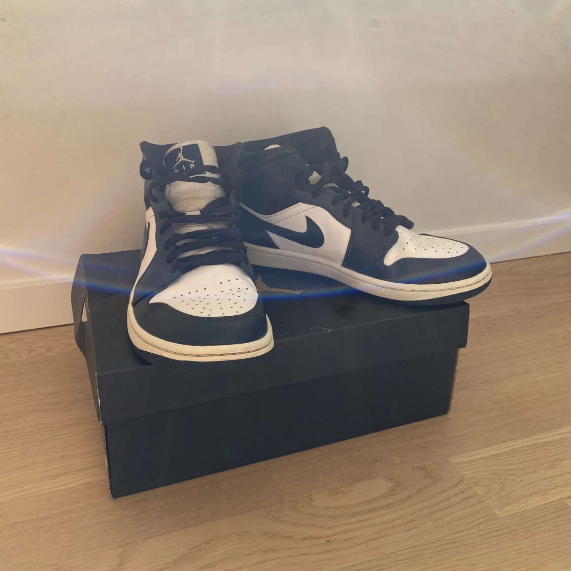 AIR JORDAN 1 MID - 90