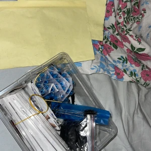 Tatueringsmaskin  - Säljer 2 till tagueringsmaskiner med tillbehör 