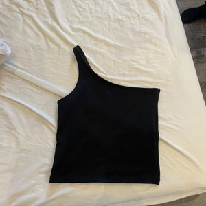 Svart topp - Svart topp