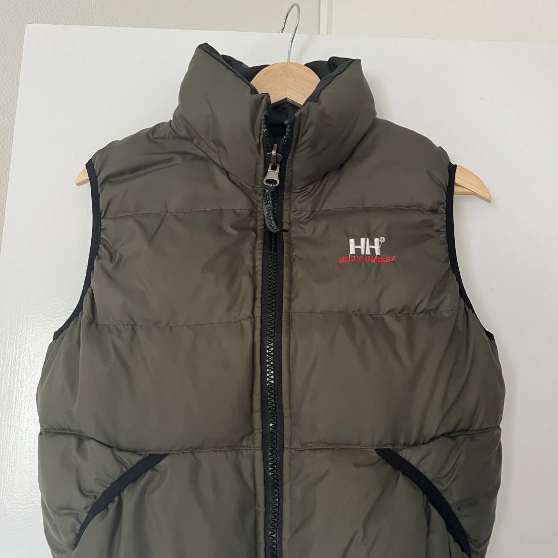 Vändbar dunväst från Helly Hansen