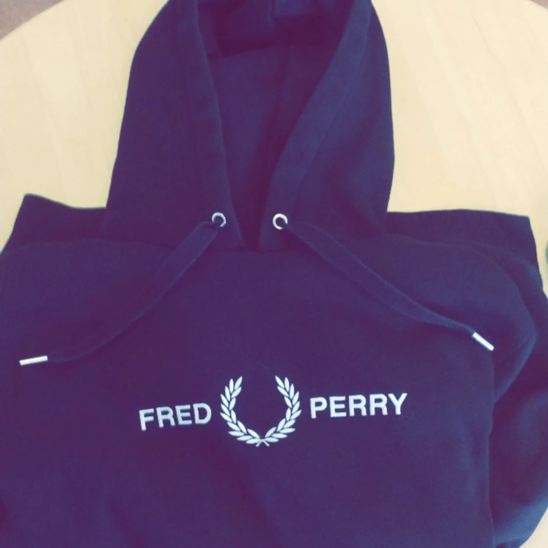 Fred Perry tröja storlek 5