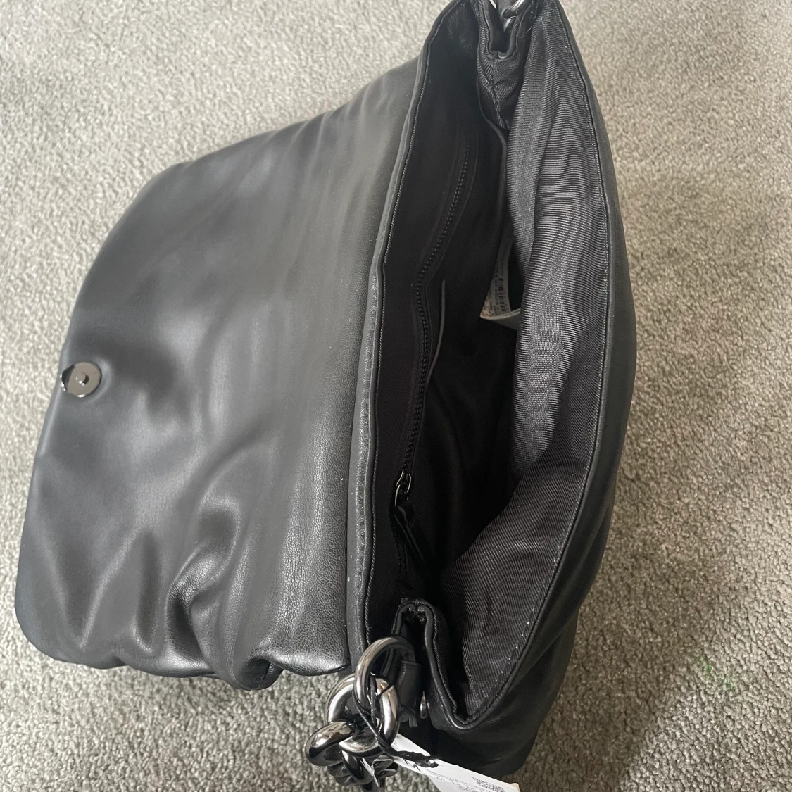Zara väska med kedja  - 90