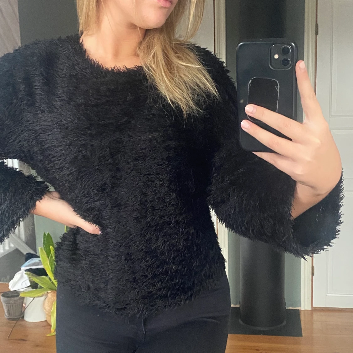 Faux fur tröja - 90
