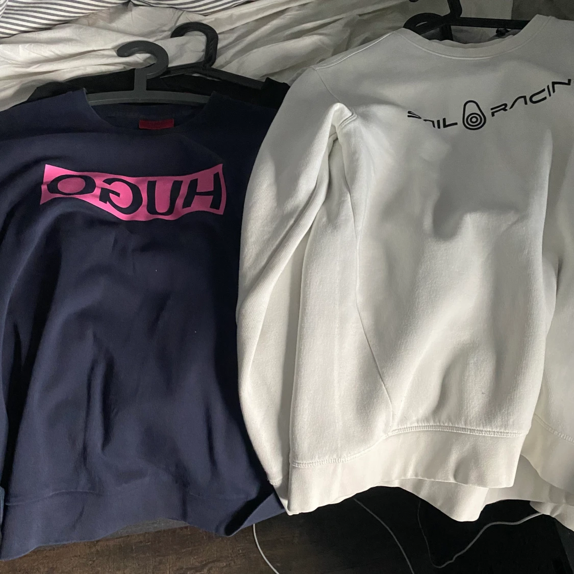 Sweatshirts,hoodie - 90