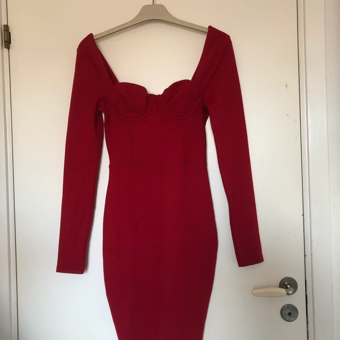 Röd klänning  - 90