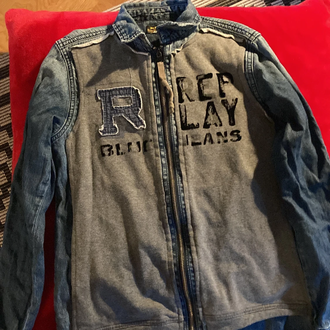 Replay jeanströja med zip 