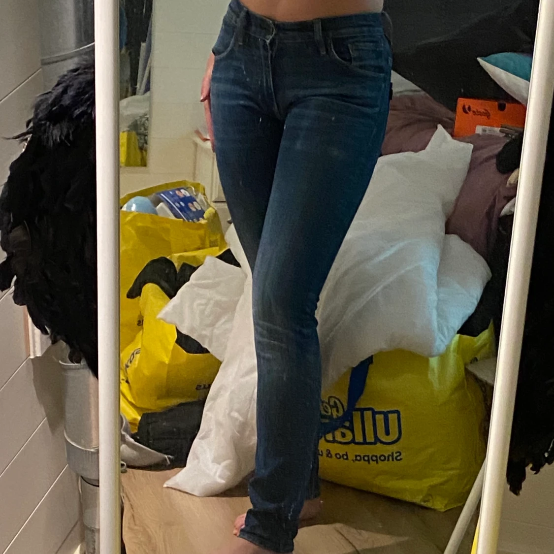 Lågmidjade crocker jeans🤍 - 91