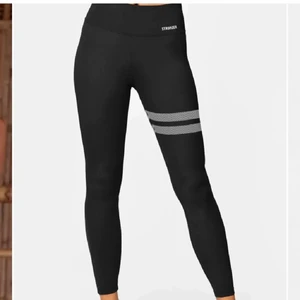 Stronger träningstights  - Super fin skick men kommer inte till användning längre!! 