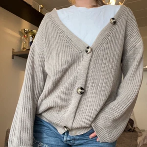 Oversized kofta - Snygg o bekväm kofta från NAKD strl M. Använd ett fåtal gånger!