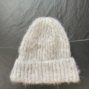 Mössa - Fin mössa helt oanvänd💞