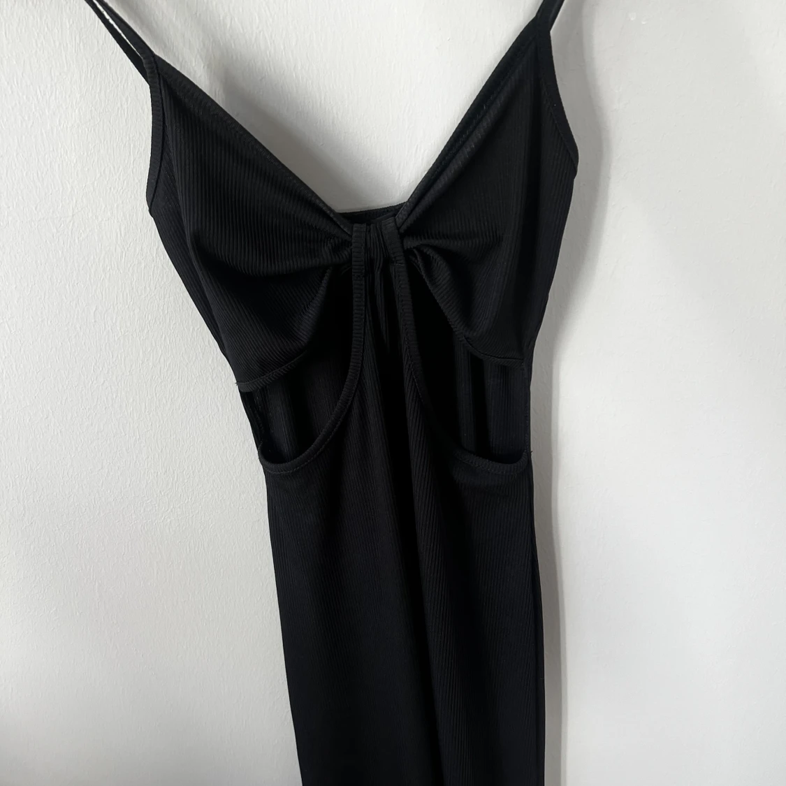 Svart klänning Nelly