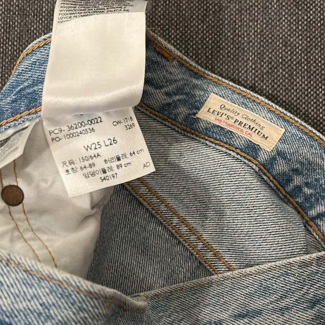 Levis Jeans 501 i W25 L26 - 91