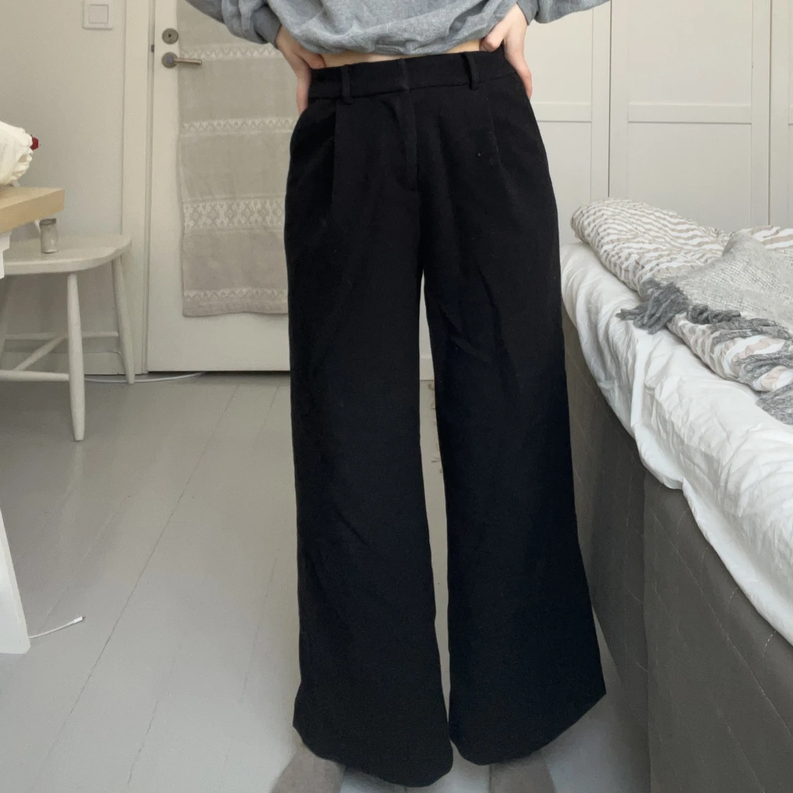 Svarta kostymbyxor - 90
