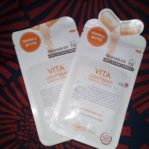 Vitalightbeam Ansiktsmasker  - 2st helt nya Vitalightbeam Ansiktsmasker.                   Ordinariepris/ 99 st (198:-) båda.    Säljes båda för 60kr ink frakt 13 kr📦🌺🛍️💌