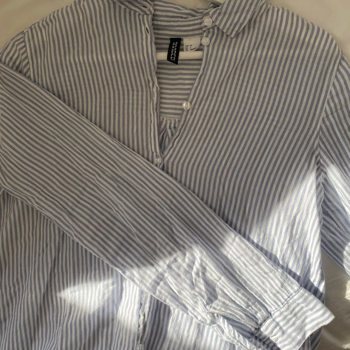 Skjorta från Hm - 90