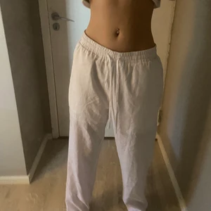 Linnebyxor - Supersöta och långa linnebyxor (långa på mig som är 168) 